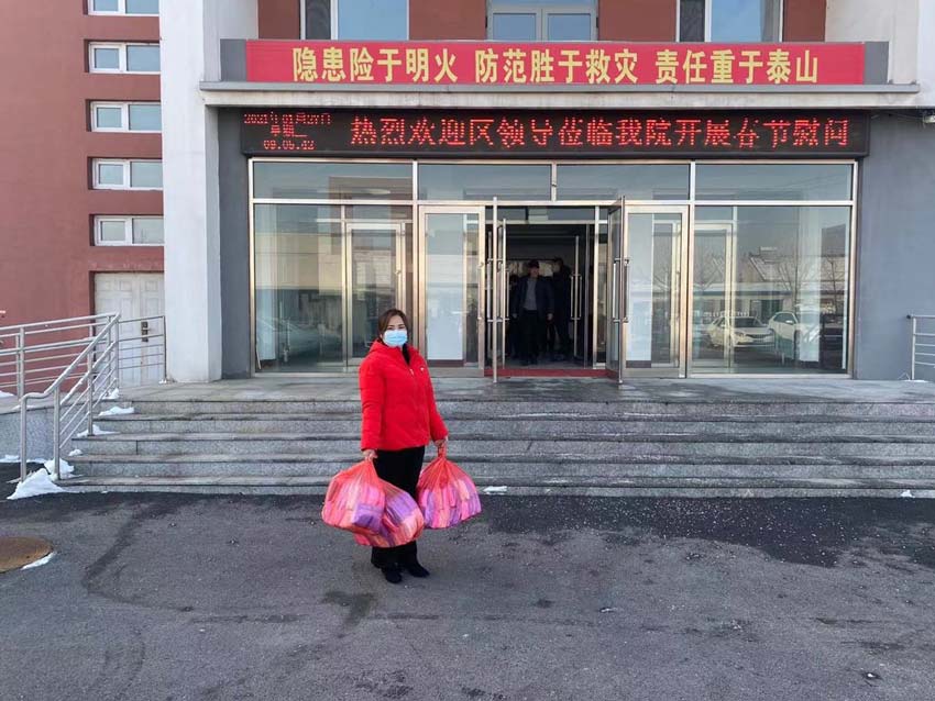 離心機.jpg 離心機.jpg